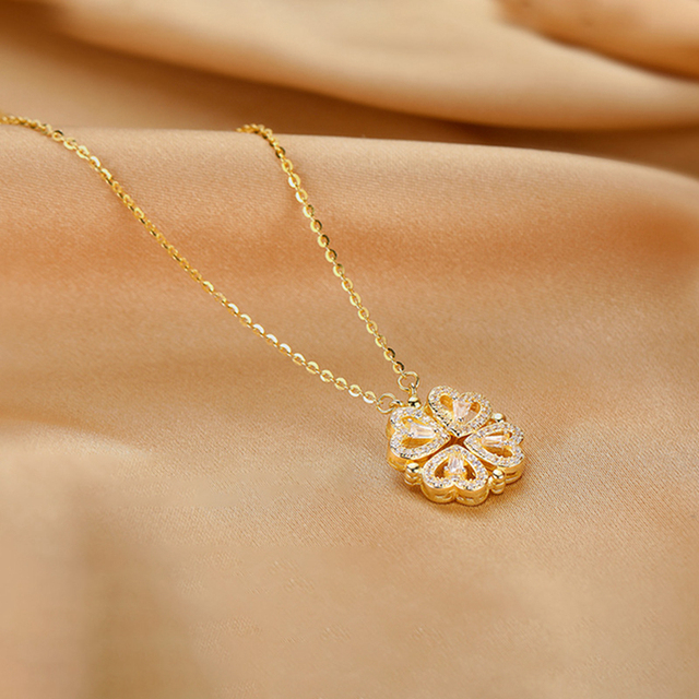 MAGNETIC FOLDING HEART NECKLACE - CloverCharm®️